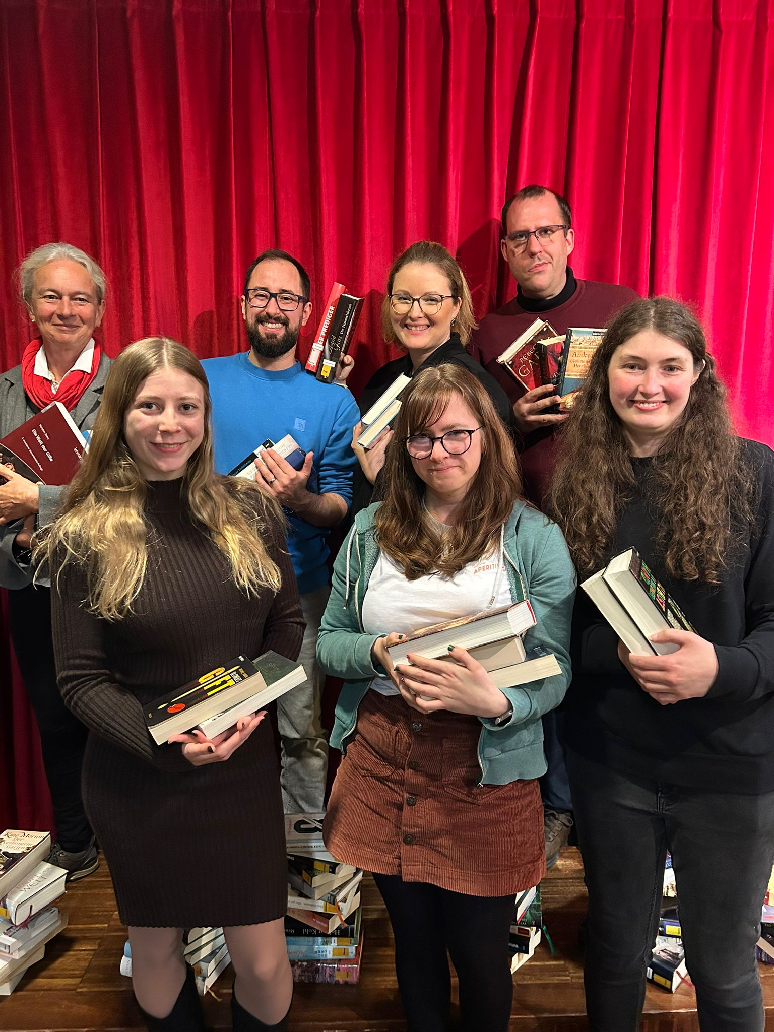 Eine Gruppe von Autoren